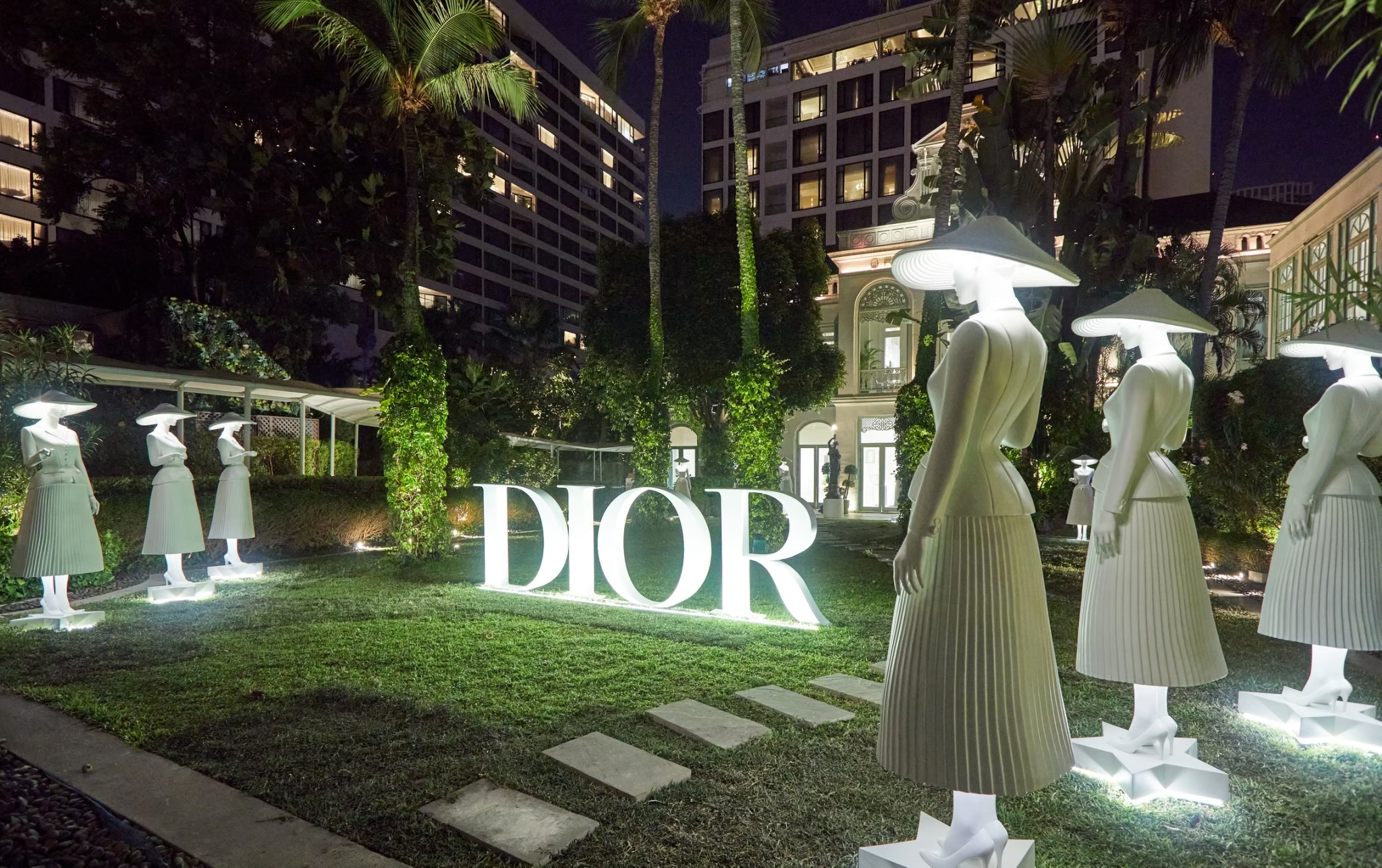 LINE_ALBUM_Dior Villa@Author's Lounge_๒๓๑๑๒๑_632